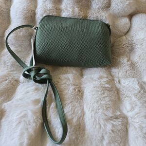 NWT Universal Thread Sage Crossybody